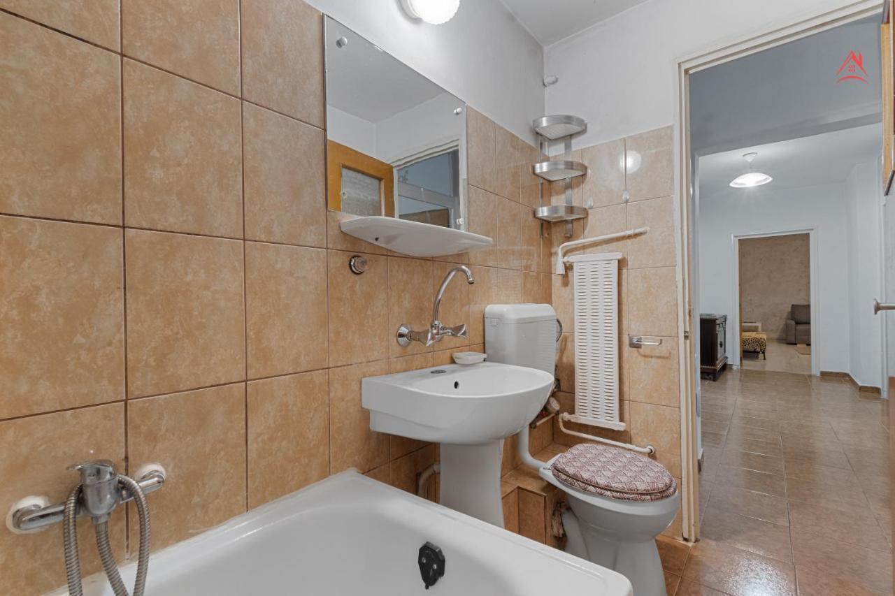 Dristor Large And Cozy Apartment Bucarest Exterior foto